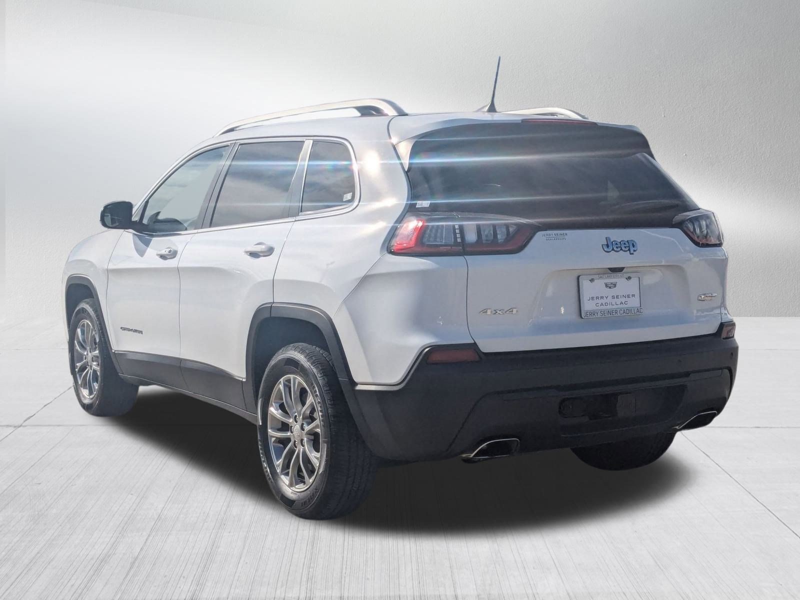 2019 Jeep Cherokee Latitude photo 3