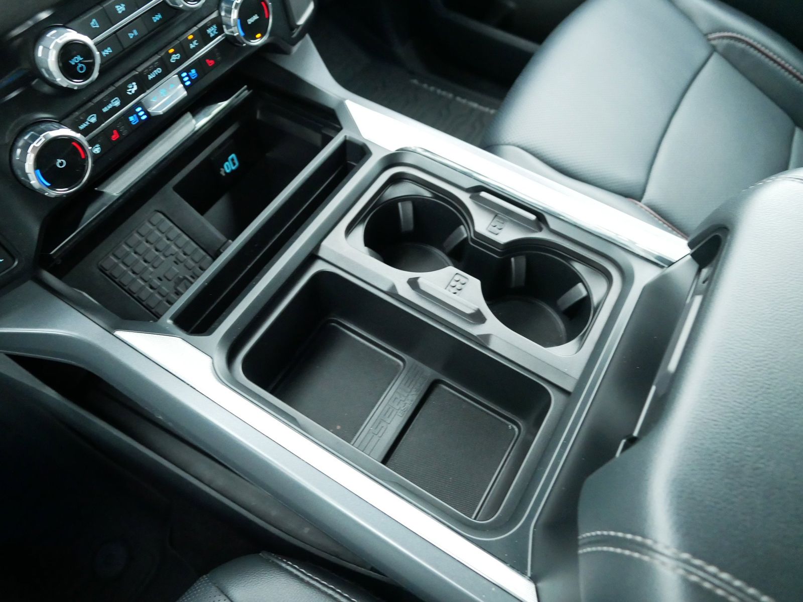 2024 Ford F-350 Lariat photo 20