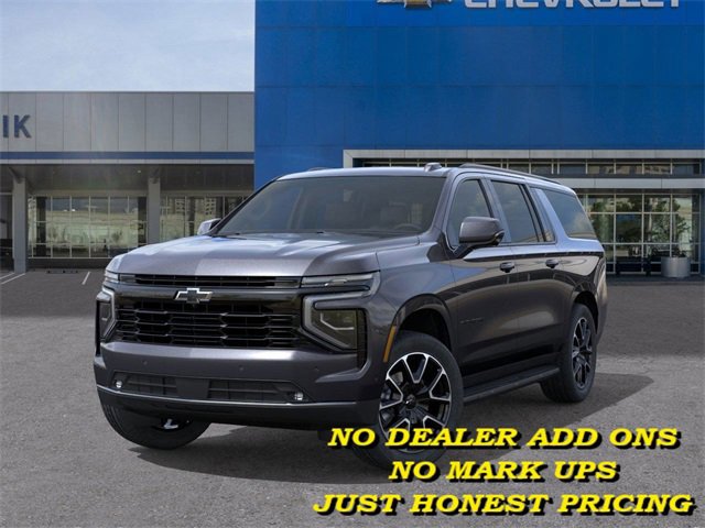 2025 Chevrolet Suburban RST photo 5