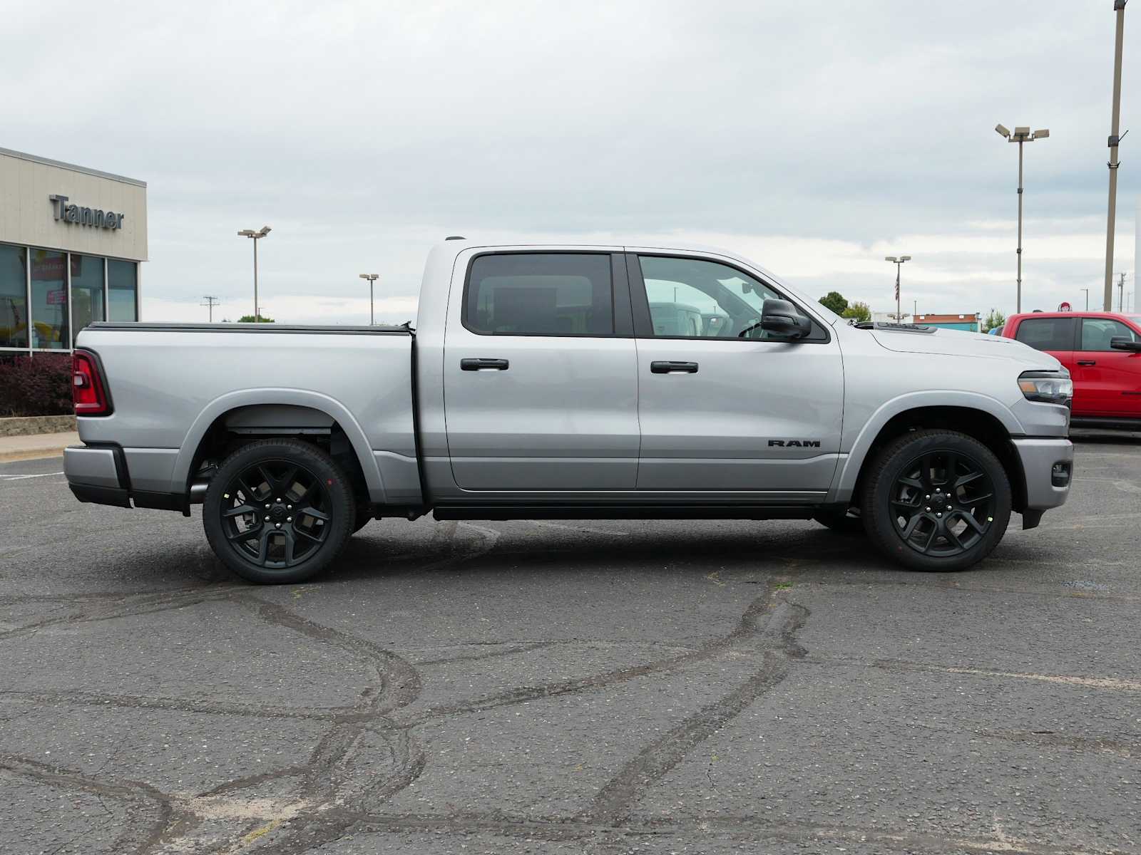 2026 Ram 1500 Laramie photo 6