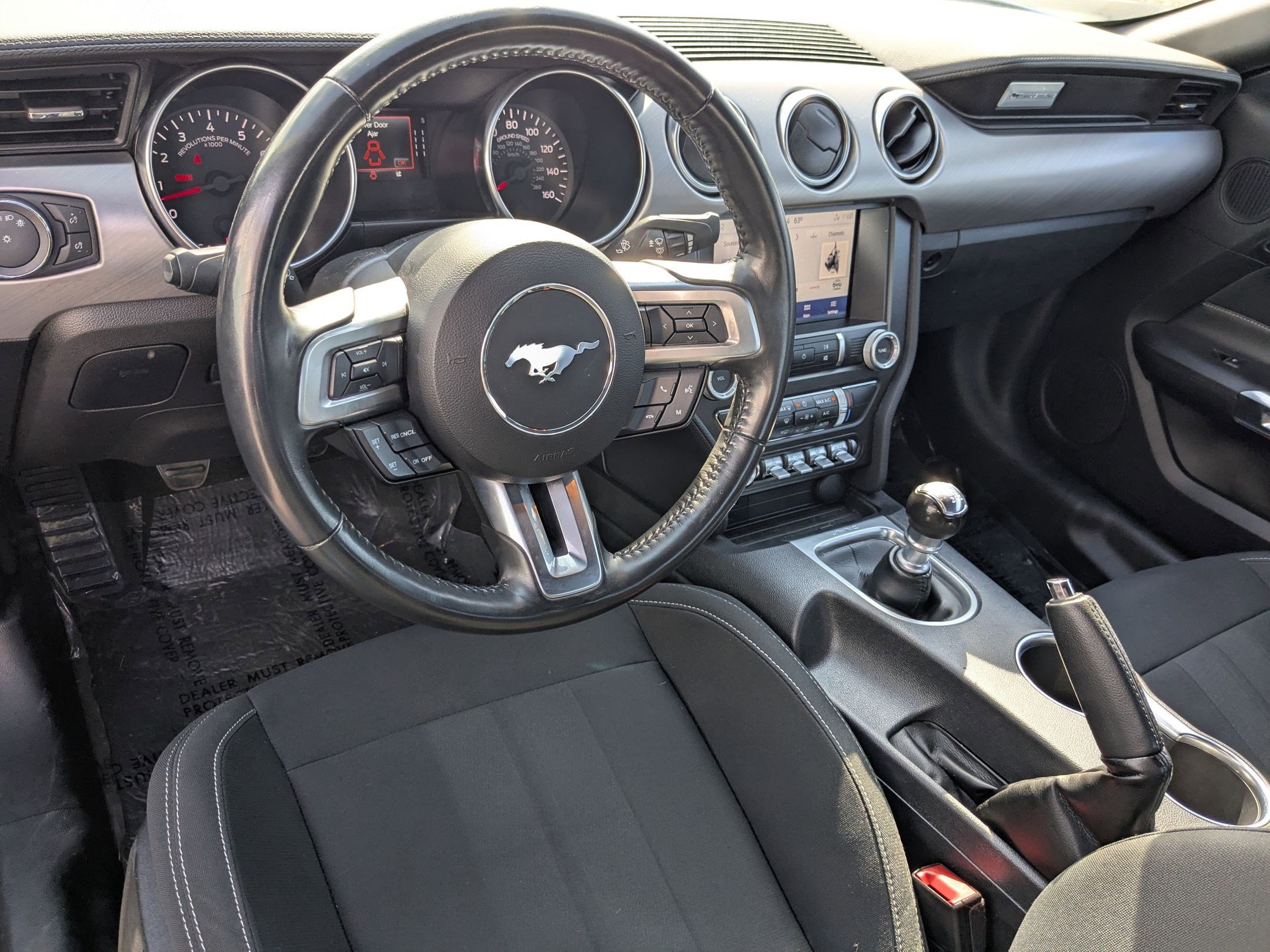 2022 Ford Mustang GT photo 17