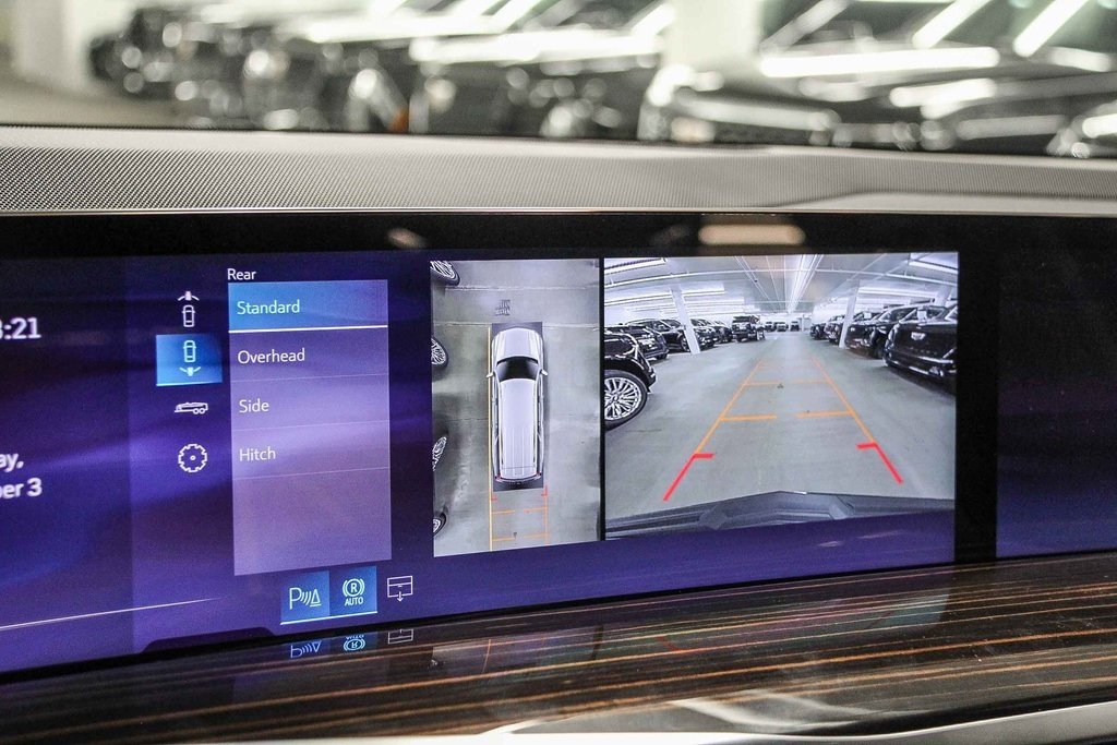 2026 Cadillac Escalade ESV Luxury photo 25