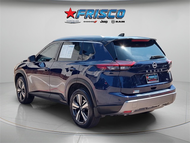 2024 Nissan Rogue SL photo 4