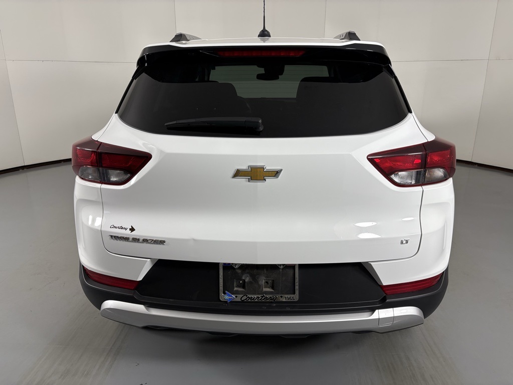 2025 Chevrolet Trailblazer LT photo 4