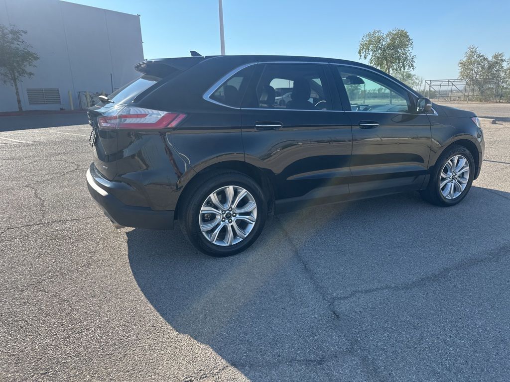 2023 Ford Edge Titanium photo 8