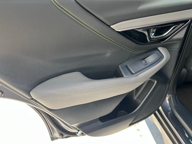 2025 Subaru Outback Onyx Edition photo 19