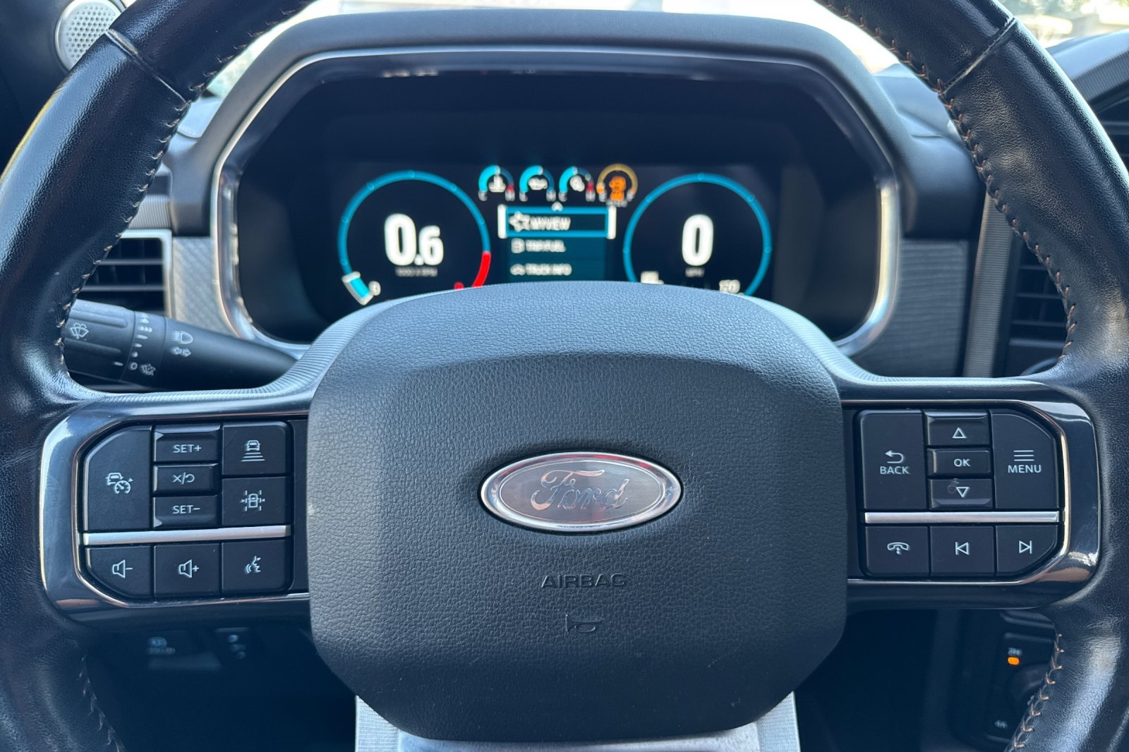 2021 Ford F-150 Platinum photo 23