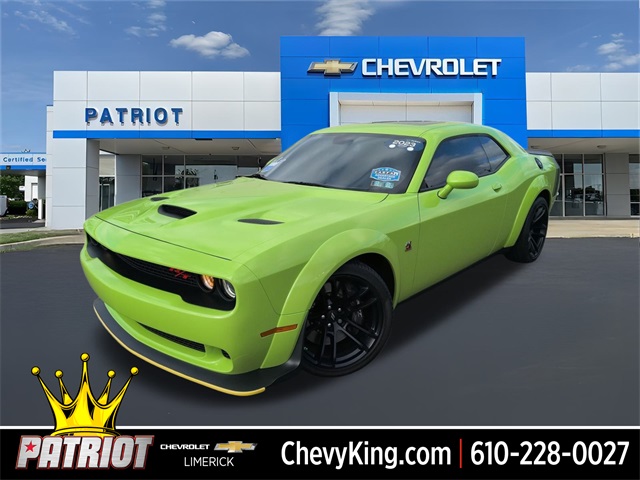 2023 Dodge Challenger R/T's photo