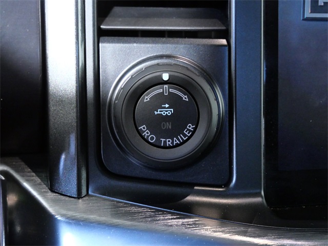 2023 Ford F-150 Lariat photo 23