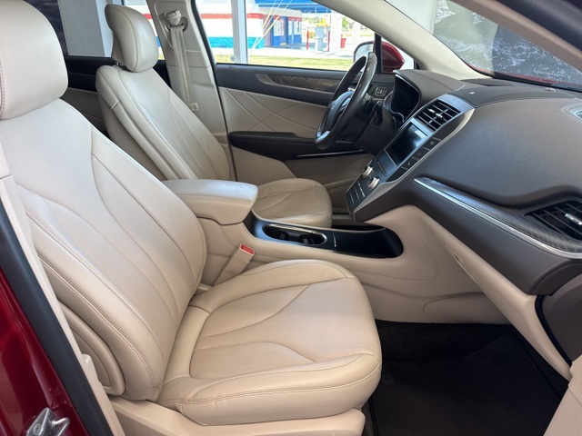 2017 Lincoln MKC Reserve photo 12
