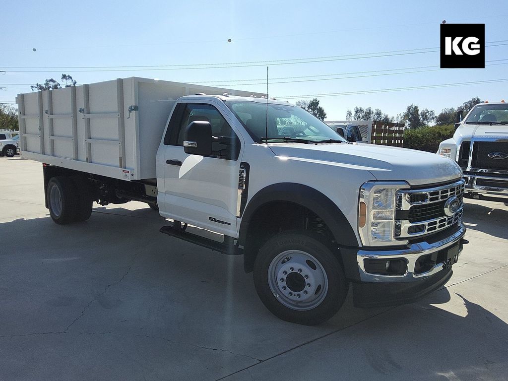2025 Ford F-550 Super Duty Chassis Cab XL's photo