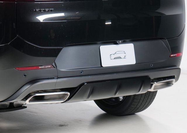 2025 Land Rover Range Rover Sport SE photo 10