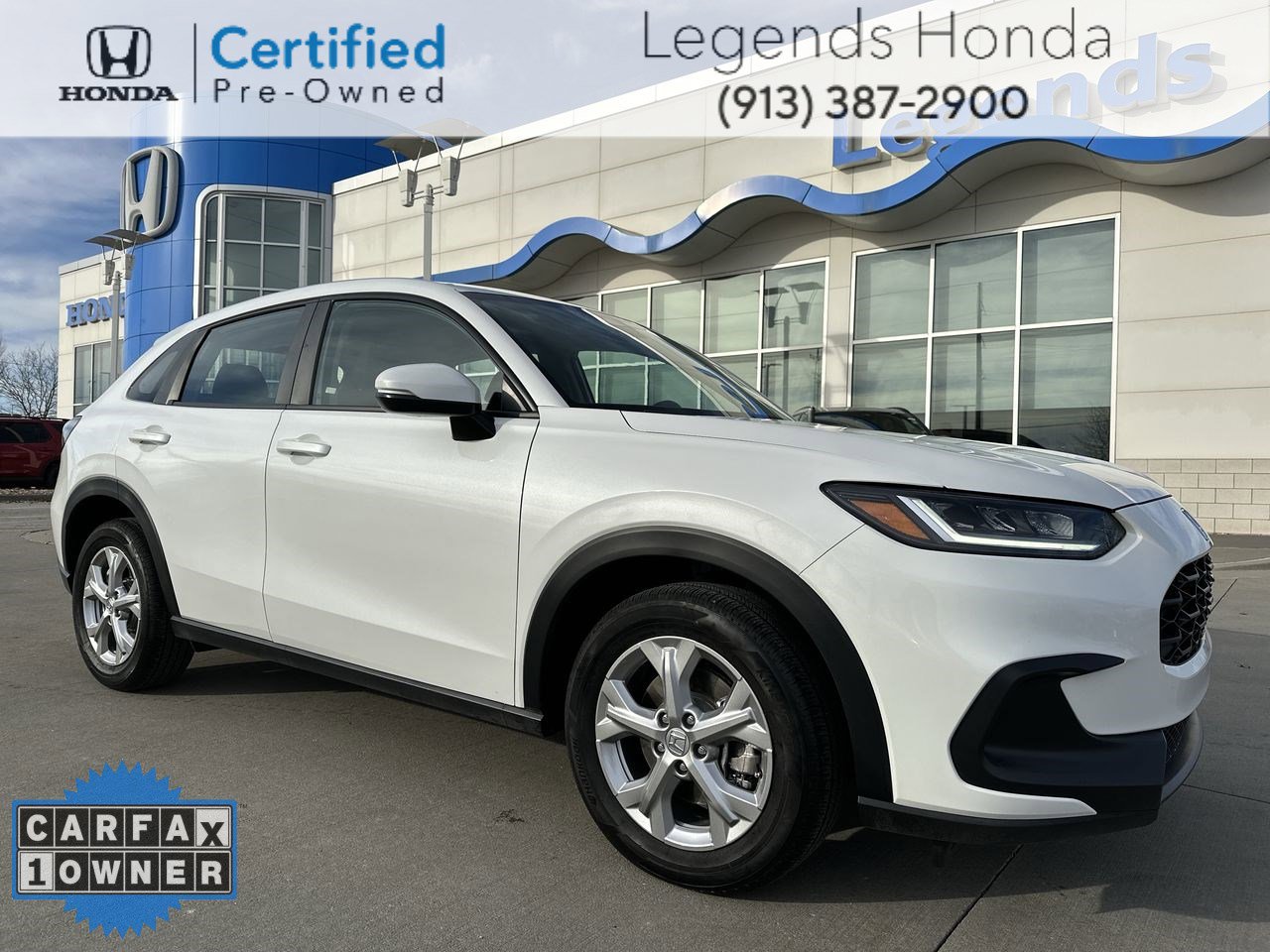 2025 Honda HR-V LX's photo