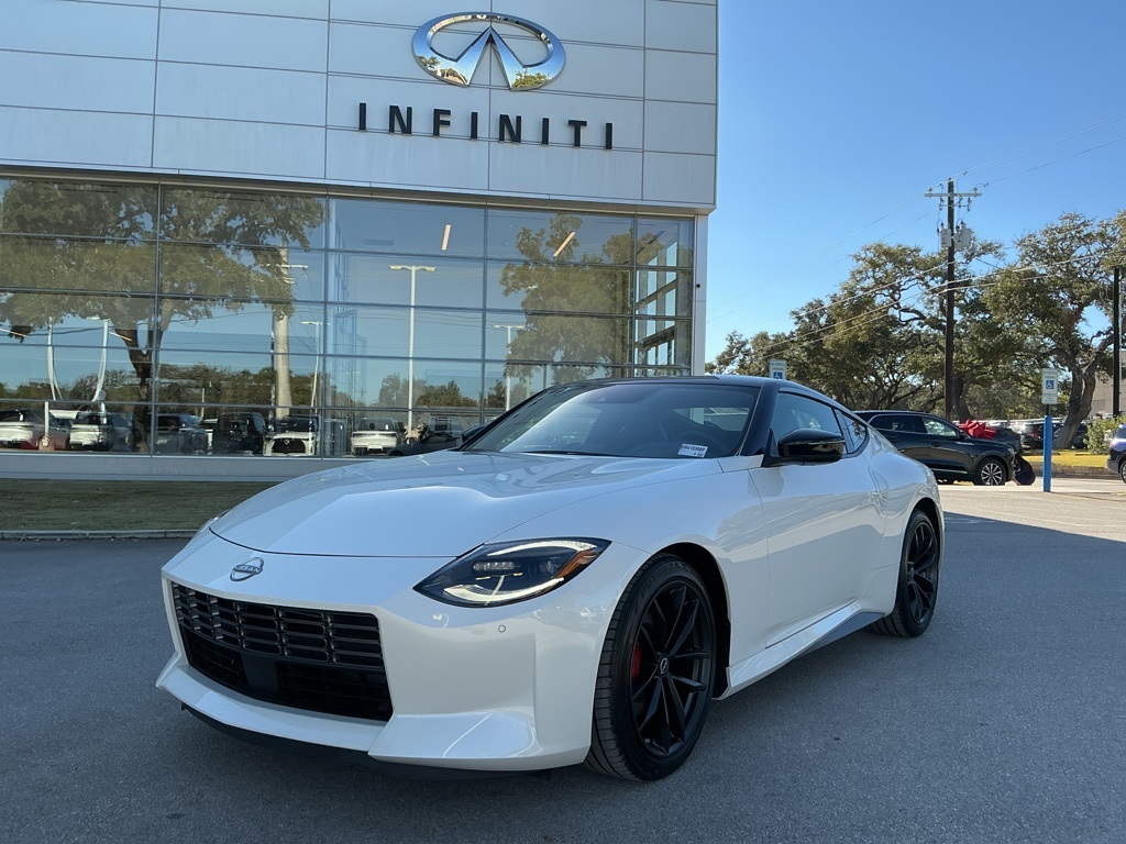 2025 Nissan Z Performance's photo