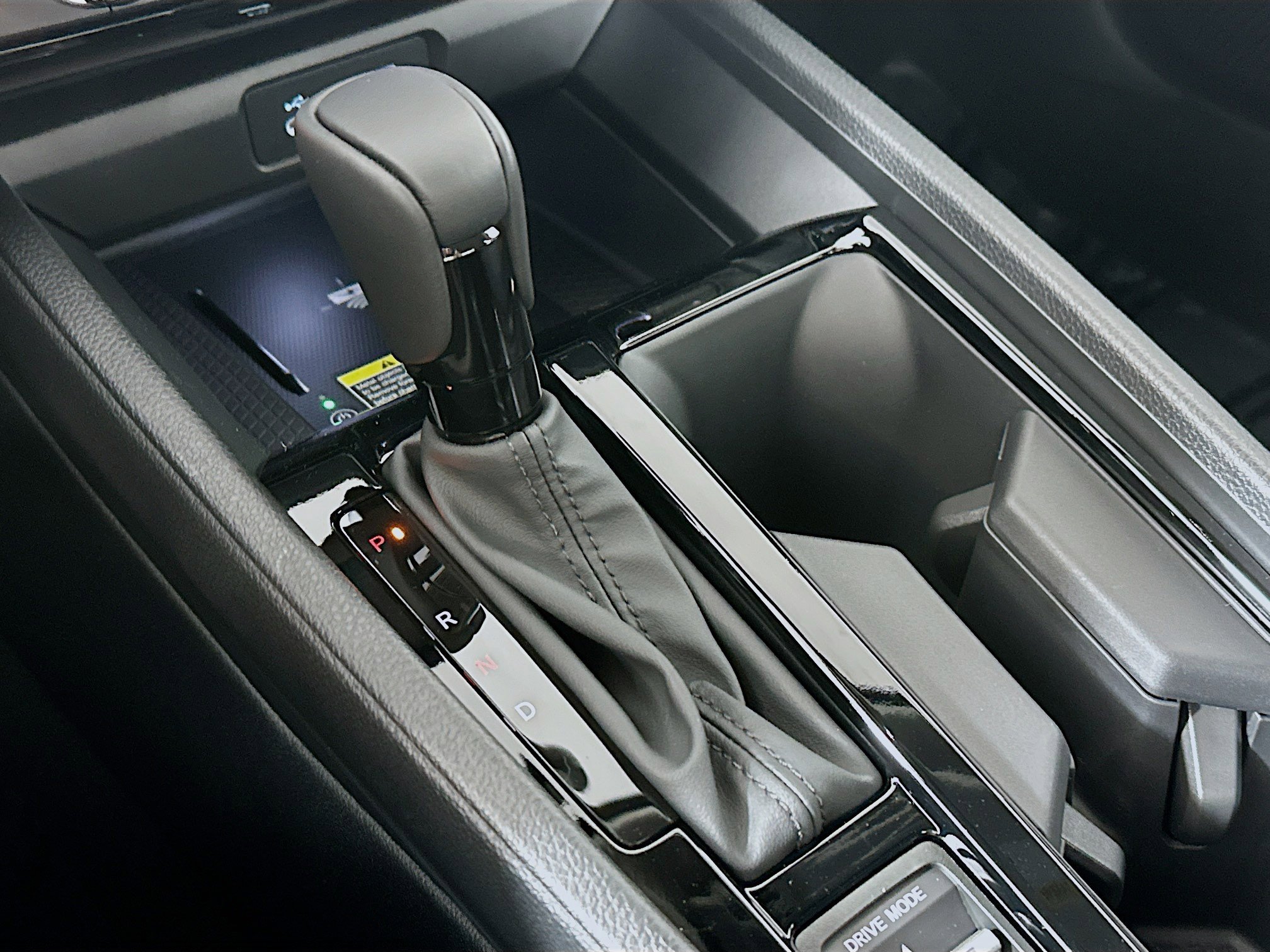 2025 Honda Accord Hybrid EX-L photo 16