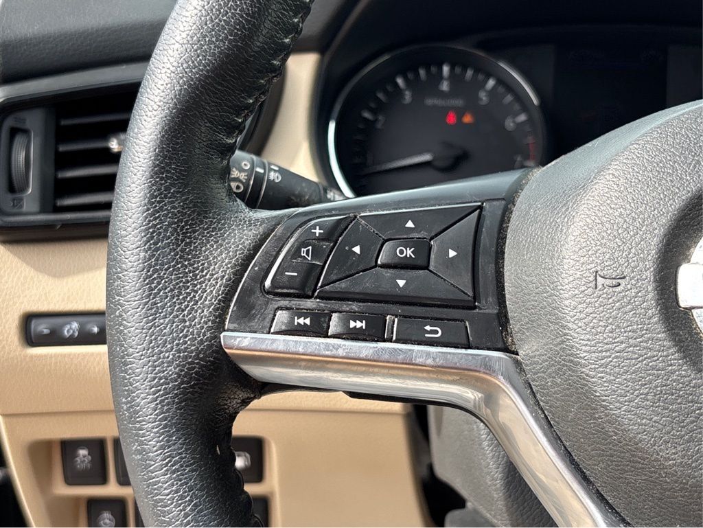2020 Nissan Rogue SL photo 23