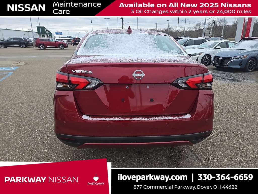2025 Nissan Versa SV photo 6