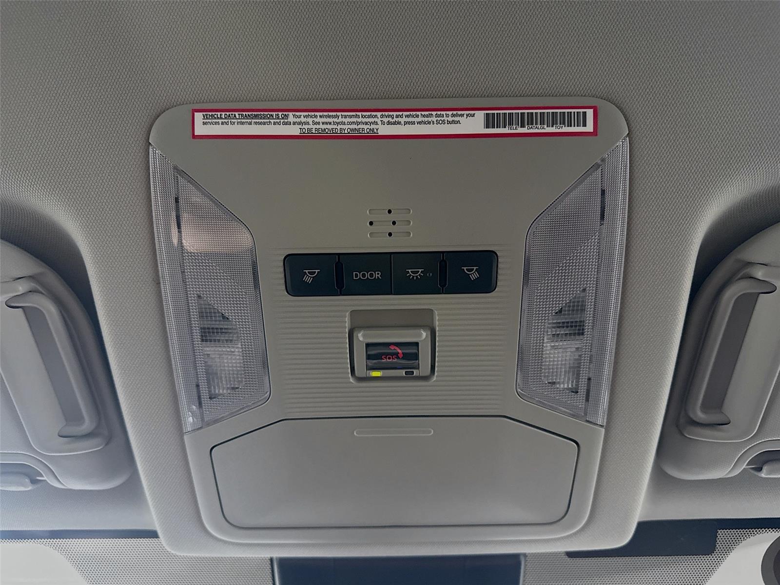 2024 Toyota RAV4 Hybrid XLE photo 20
