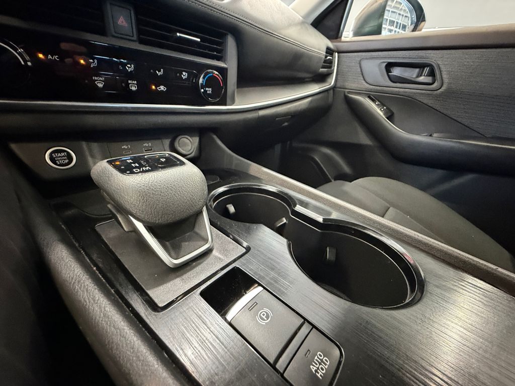 2023 Nissan Rogue S photo 20