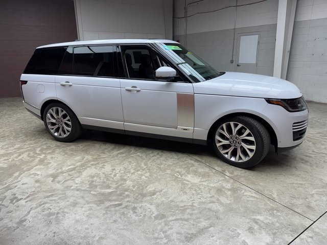 2020 Land Rover Range Rover SuperCharged photo 6