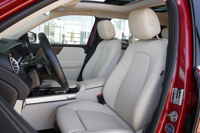 2022 Mercedes Benz GLB 250 photo 22