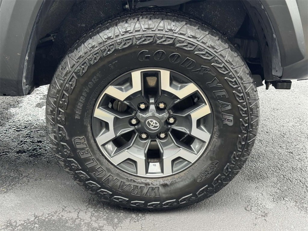 2023 Toyota Tacoma TRD Off-Road 4x4 photo 24