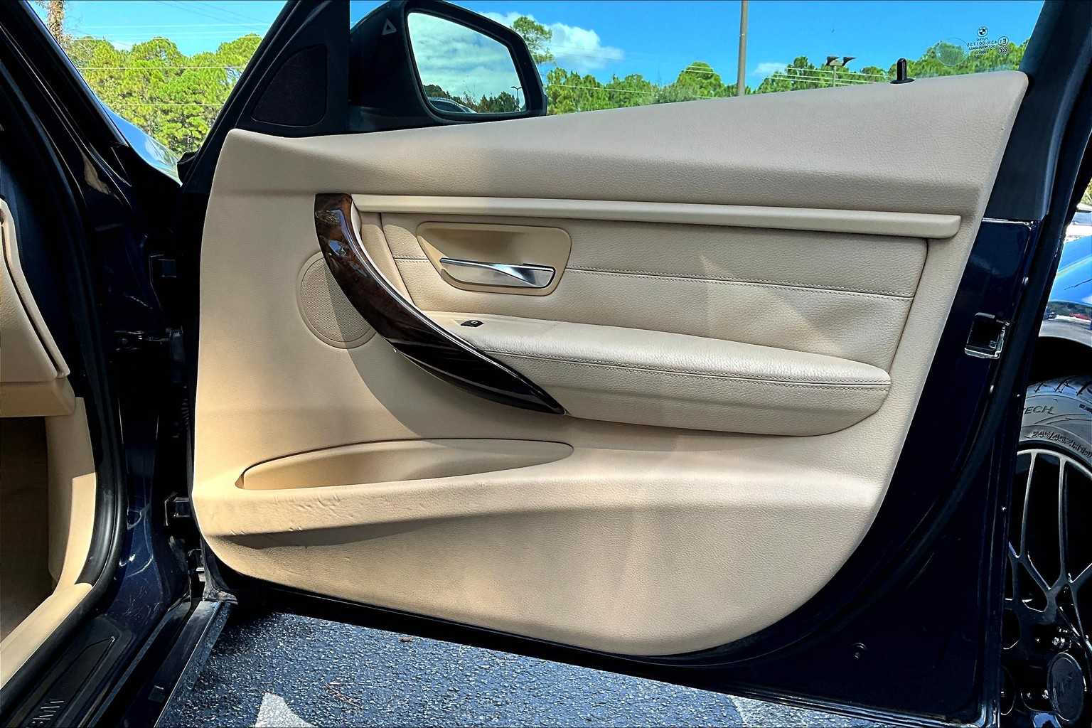 2014 Bmw 328i SA photo 19