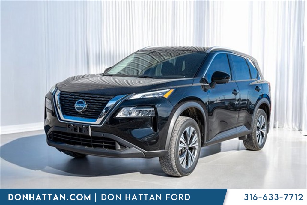 2021 Nissan Rogue SV's photo