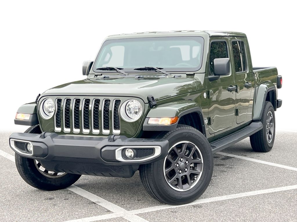2023 Jeep Gladiator Overland's photo