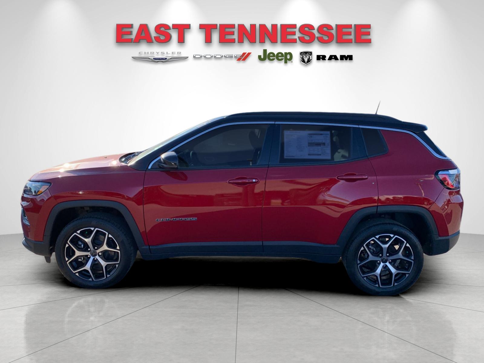 2026 Jeep Compass Limited photo 3