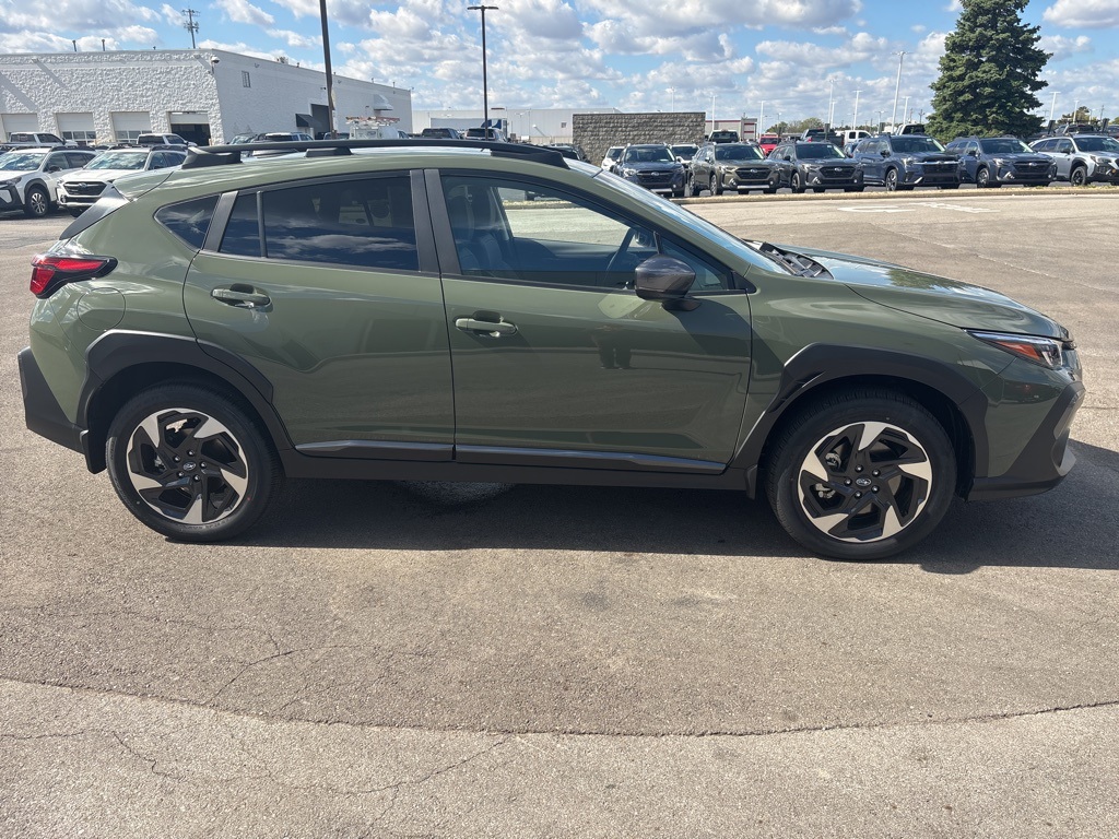 2025 Subaru Crosstrek Limited photo 2