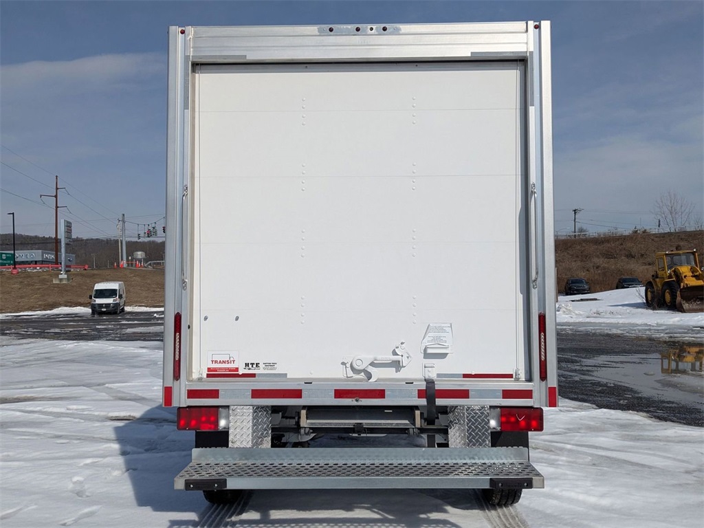 2023 Ram ProMaster 3500 Cutaway photo 3