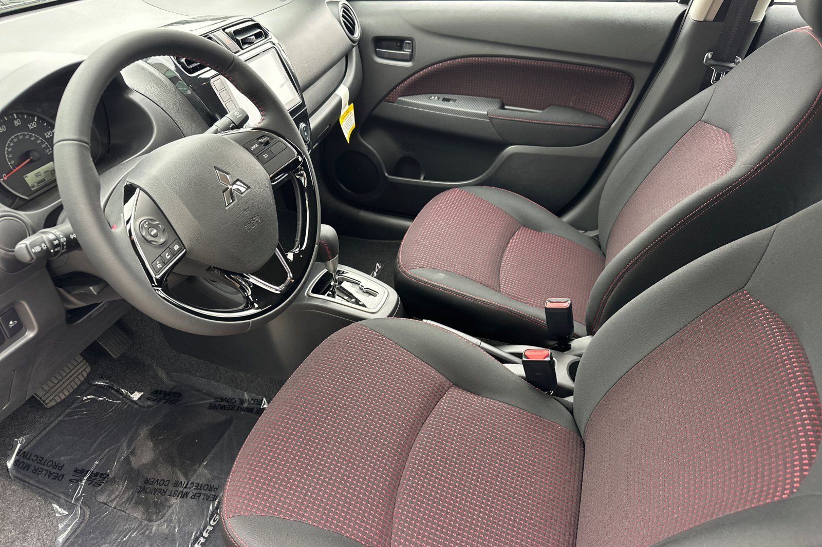 2024 Mitsubishi Mirage G4 Black Edition photo 9