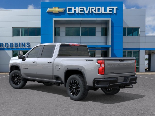 2026 Chevrolet Silverado 2500HD LT photo 3