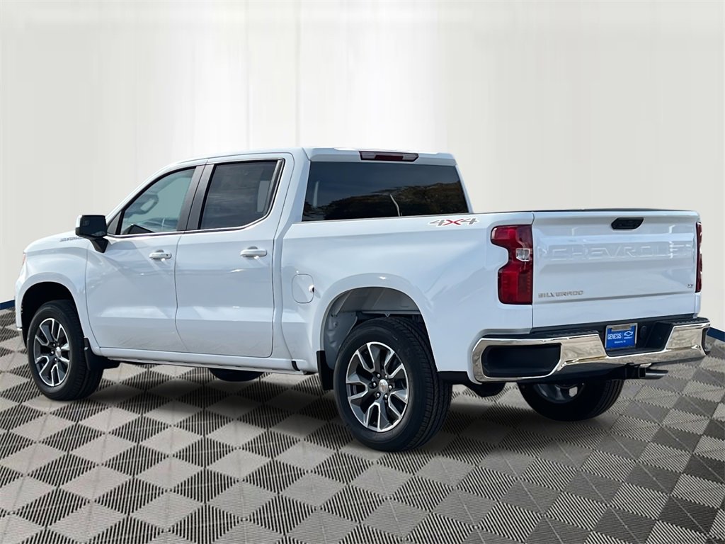2026 Chevrolet Silverado 1500 LT photo 4
