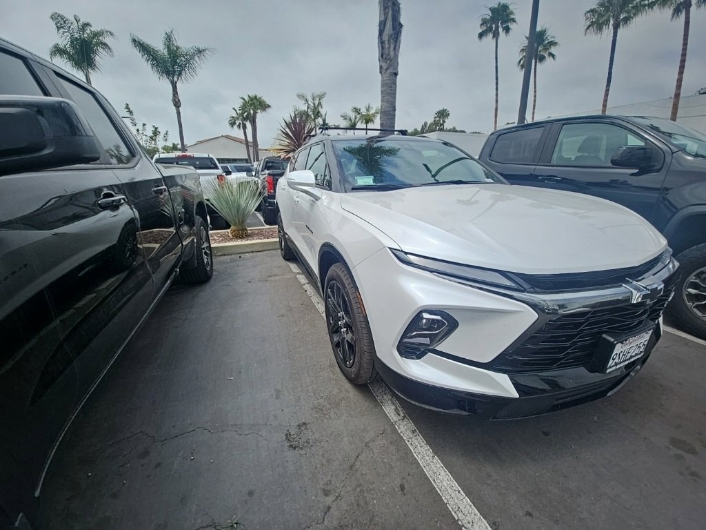 2024 Chevrolet Blazer RS photo 3