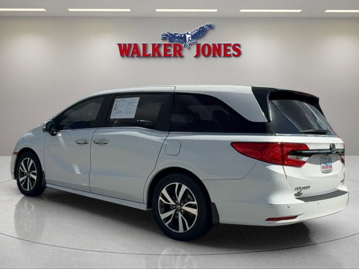 2023 Honda Odyssey Touring photo 4
