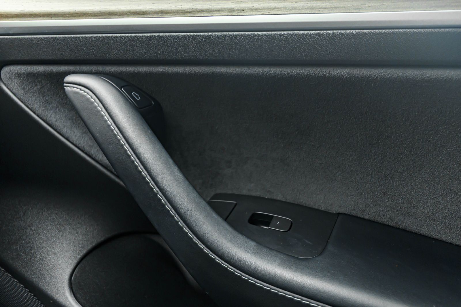 2022 Tesla Model 3 Long Range photo 22