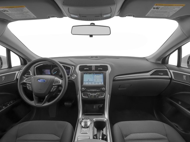 2018 Ford Fusion SE photo 4