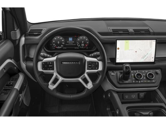 2025 Land Rover Defender 130 V8 photo 10