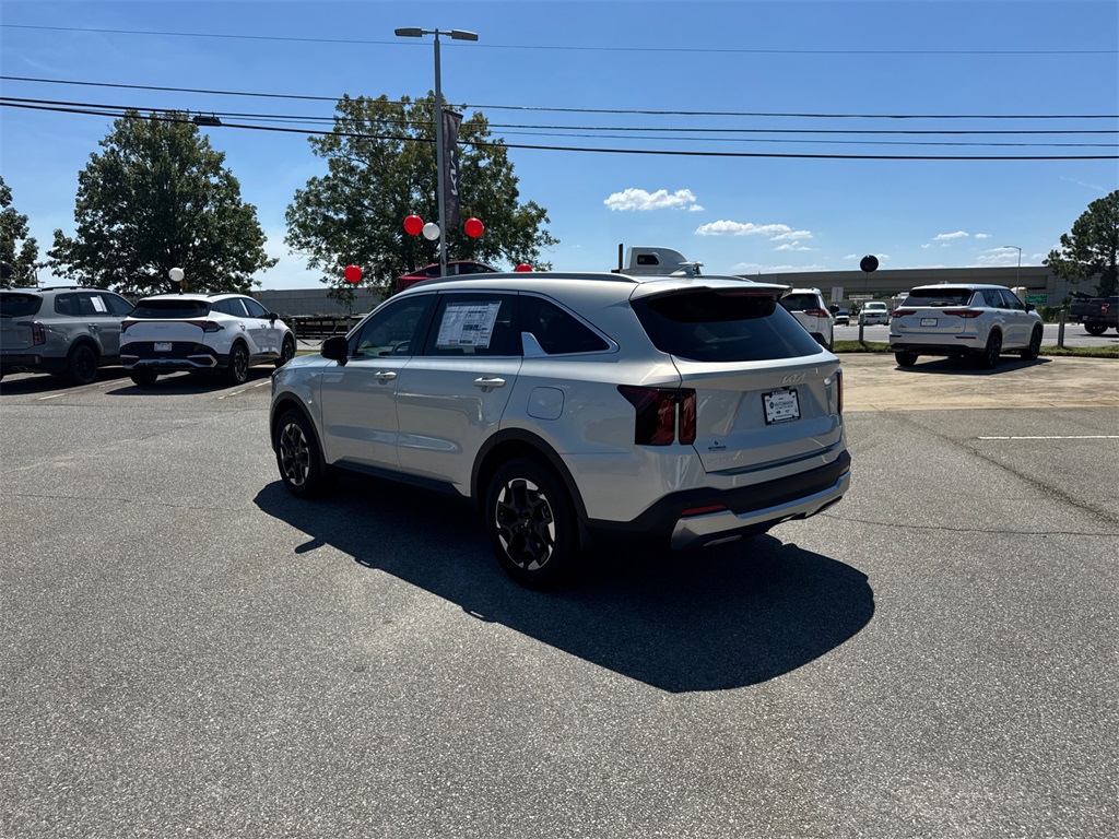 2026 Kia Sorento S photo 5
