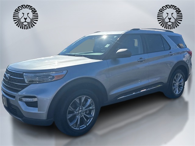 2022 Ford Explorer XLT's photo