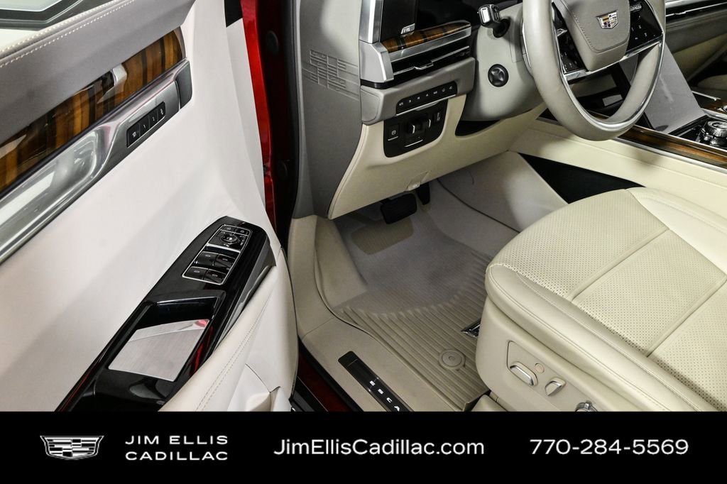 2025 Cadillac Escalade Sport Platinum photo 8