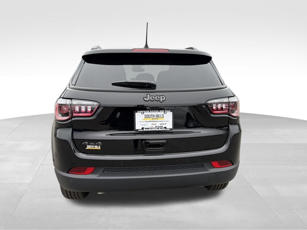 2026 Jeep Compass Limited Altitude photo 4