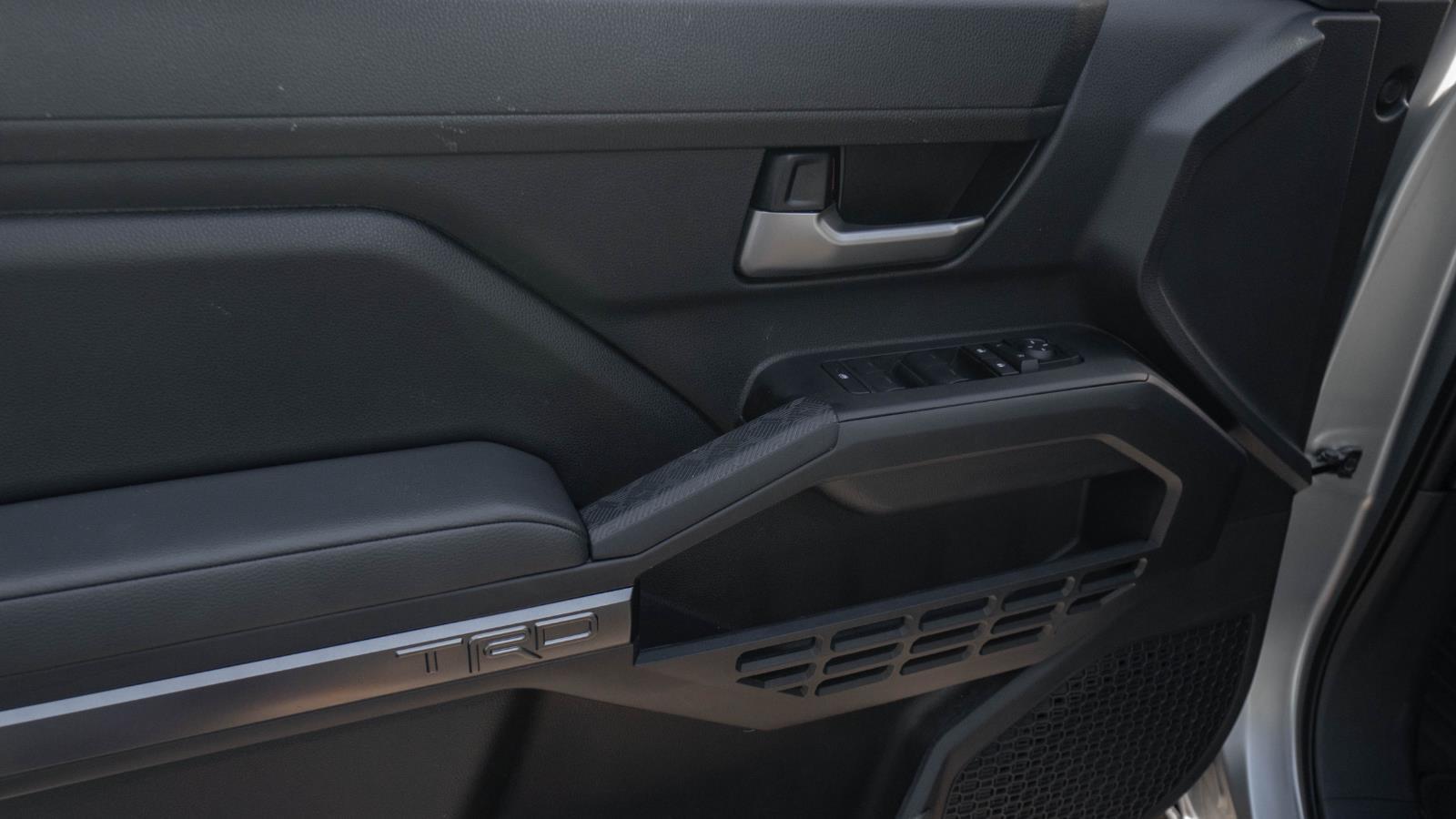 2024 Toyota Tacoma TRD Double Cab photo 9