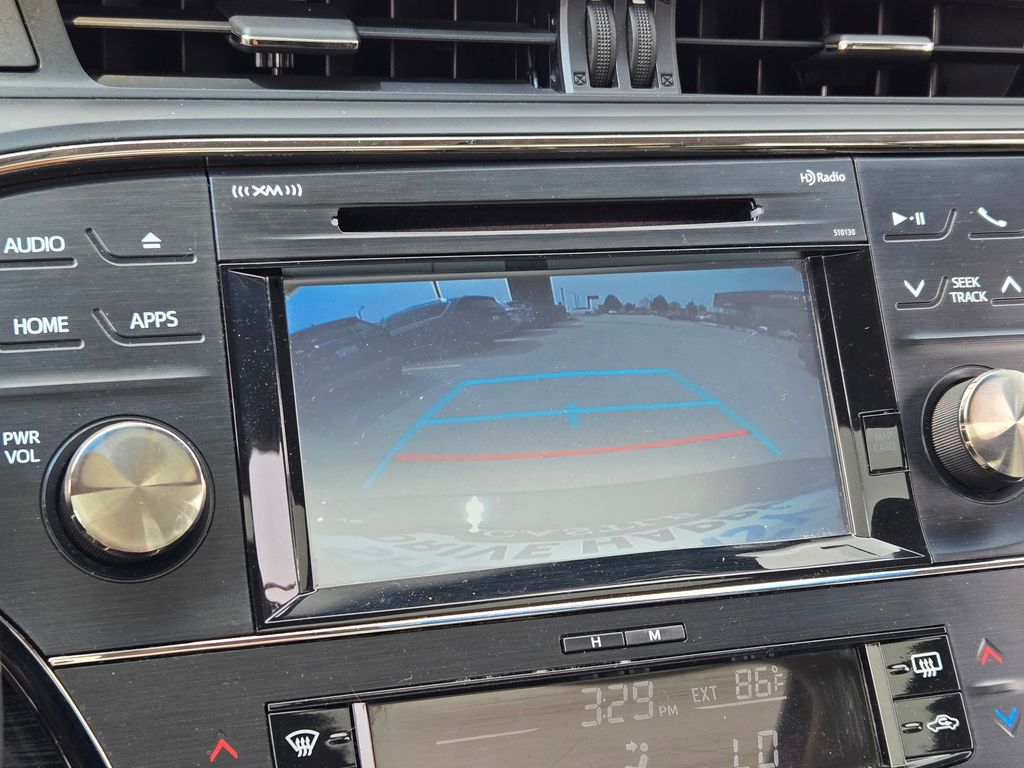 2016 Toyota Avalon Touring photo 23