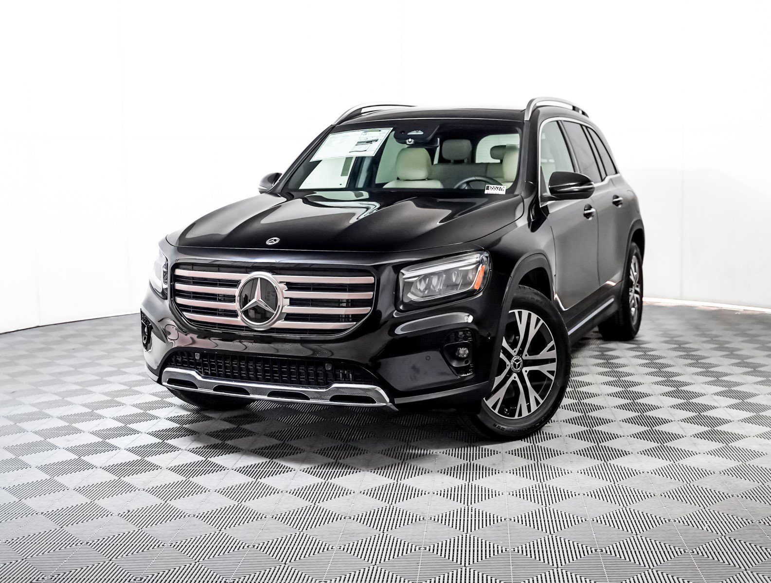 2026 Mercedes-Benz GLB