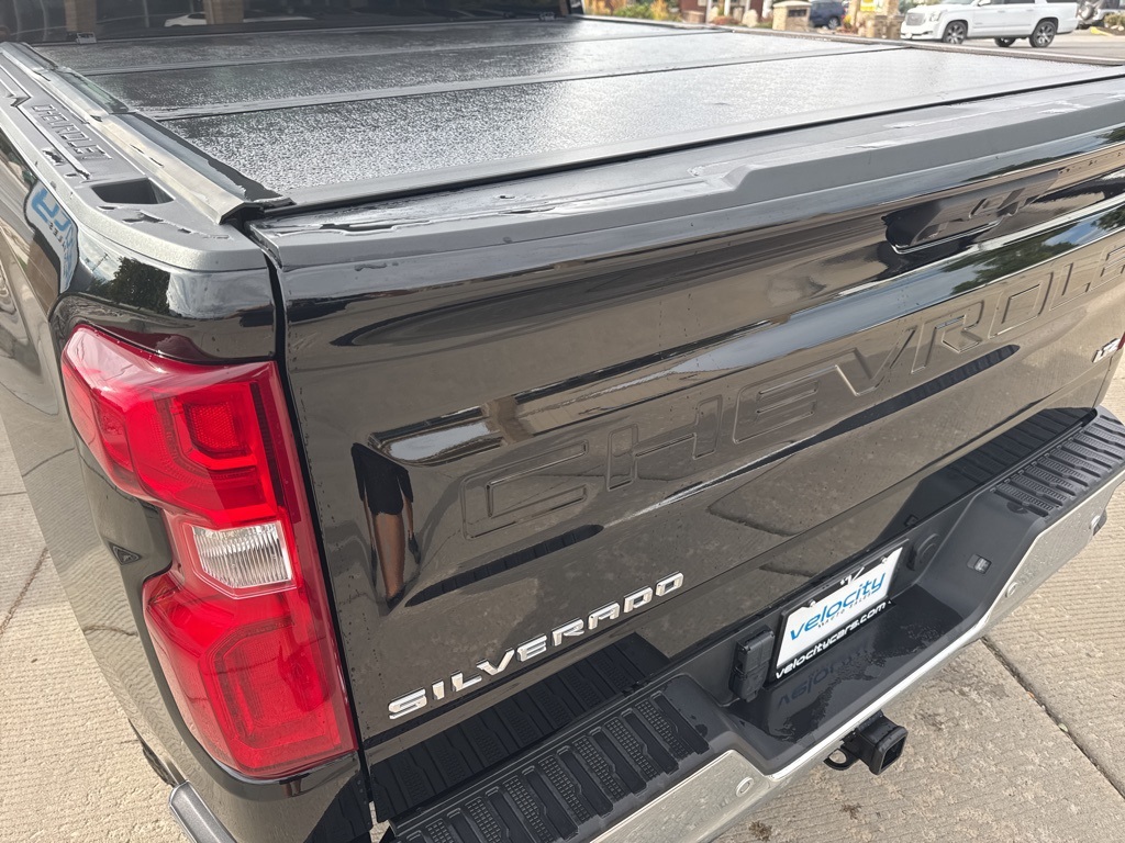 2023 Chevrolet Silverado 1500 LTZ photo 9