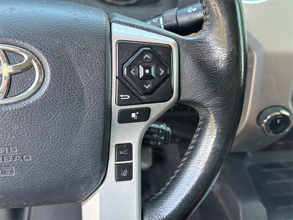 2020 Toyota Tundra Platinum Grade photo 24