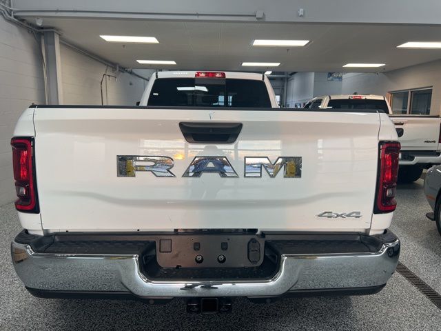 2026 Ram 3500 Tradesman photo 4